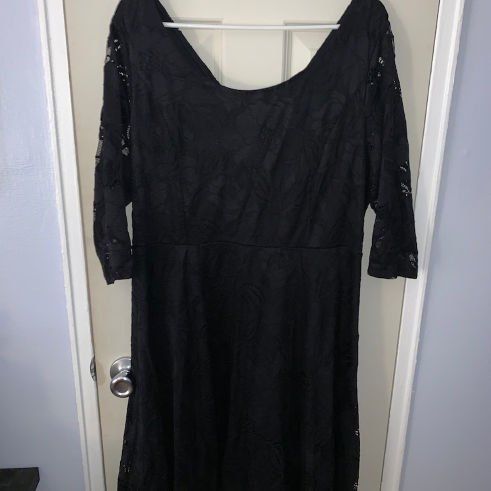 PLUS SIZE BLACK SKATER DRESS